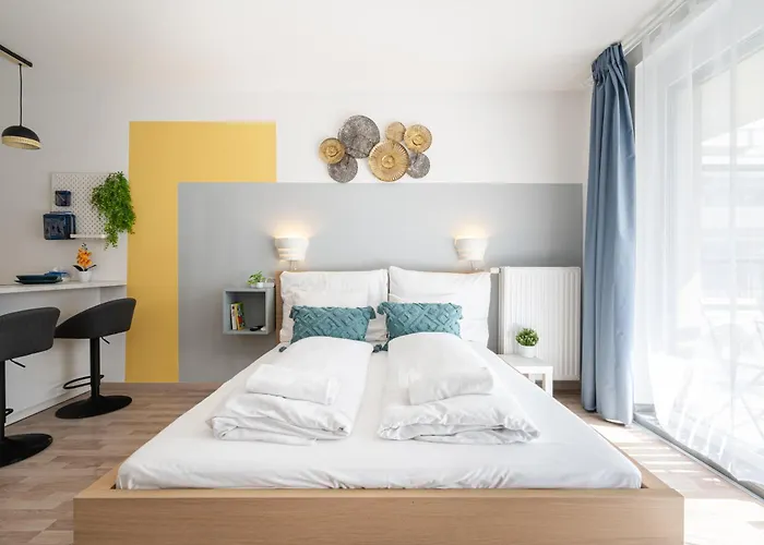 River Sunshine Apartment